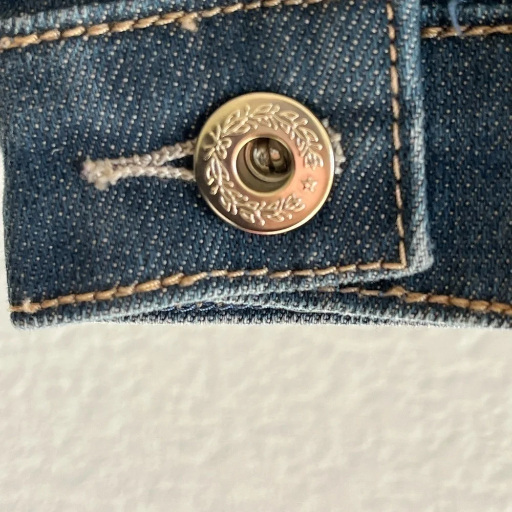 Levi's Ex Boyfriend Trucker Cowgirl Jean jacket denim dark blue Womens Small - Picture 4 of 11